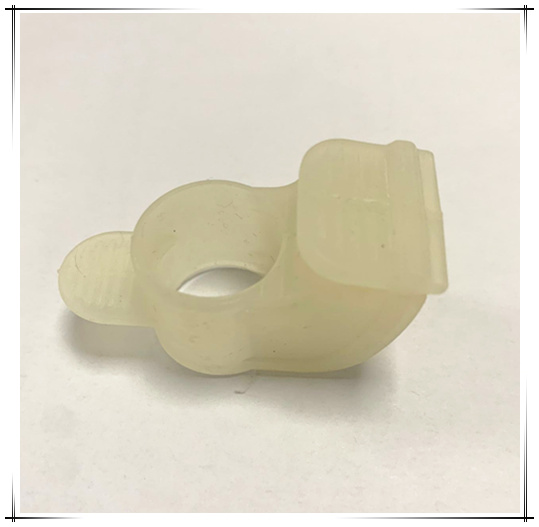Nouvelle pièce en TPU d'un client de Dubaï